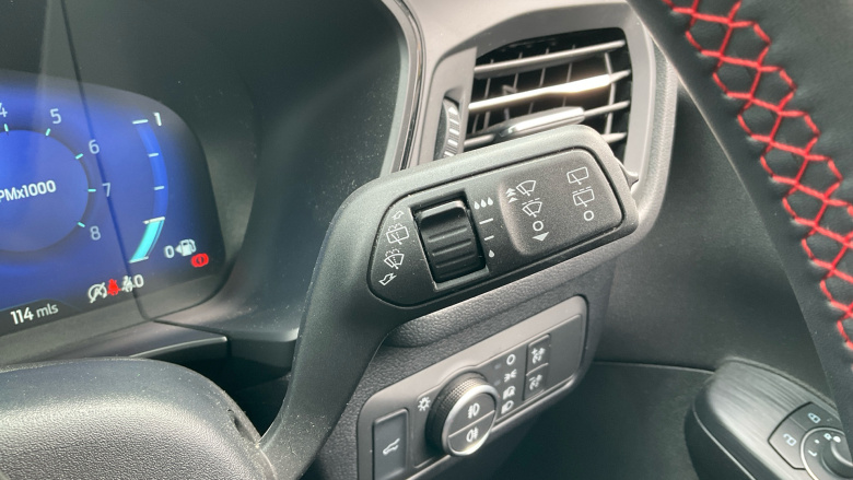 Ford Kuga 1.5 EcoBoost 150 Graphite Tech Edition 5dr Petrol Estate